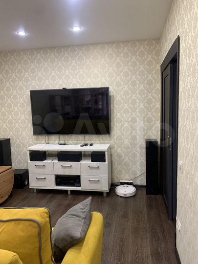 4-к. квартира, 74 м², 2/10 эт.