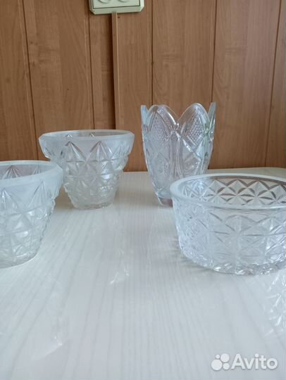 Хрустальная ваза