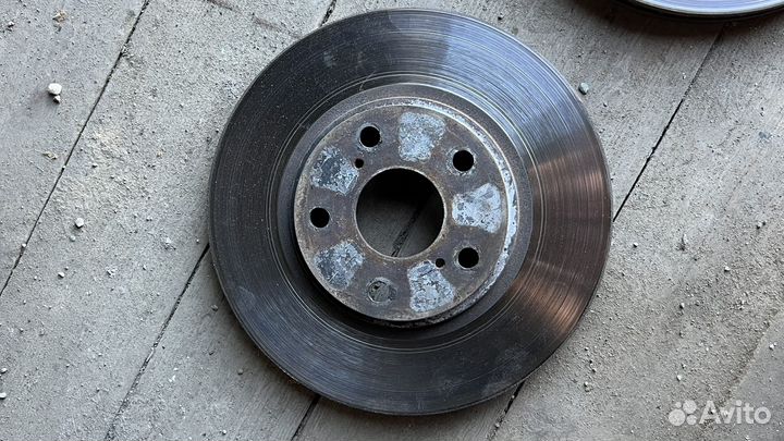 Тормозные диски lexus RX300 1