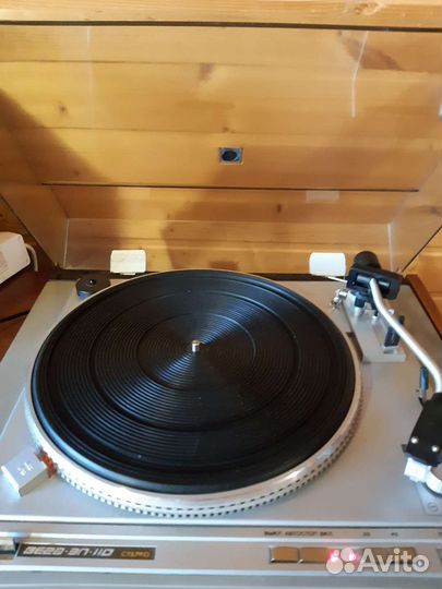 Проигрыватель винила Вега 110
