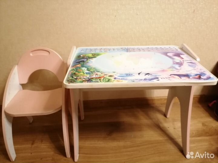 Детский стол и стул