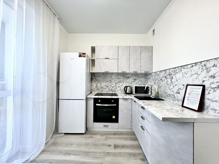 2-к. квартира, 72 м², 12/25 эт.