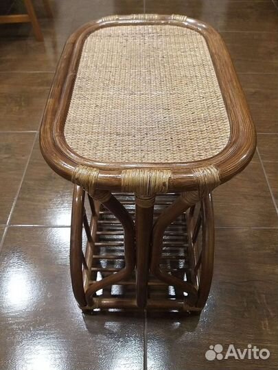 Газетница,столик,журнальный,подставка. ротанг