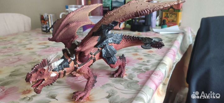 Фигурки драконов