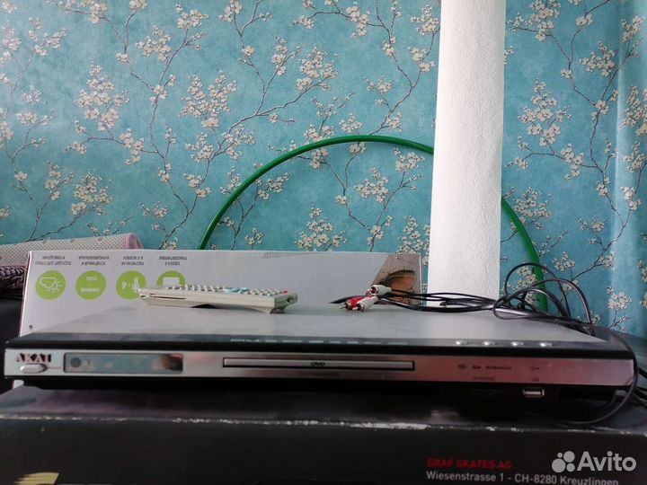 DVD плеер akai