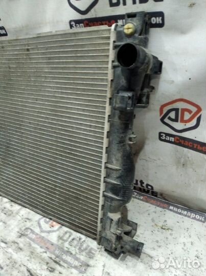 Радиатор охлаждения двигателя Chevrolet Cruze J300