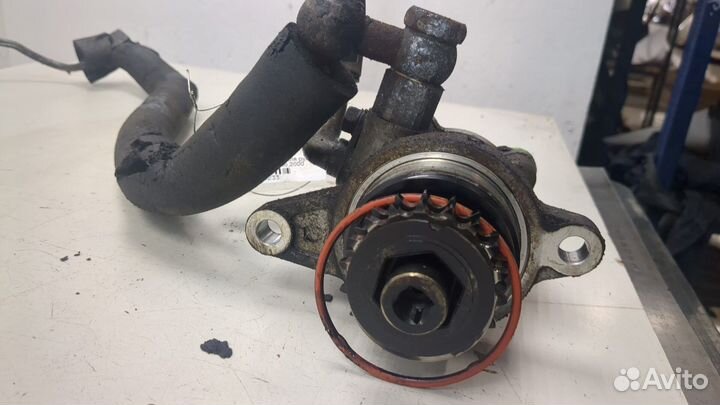 Гур Nissan Almera Tino, 2000