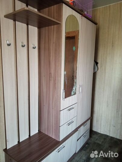 Шкаф в прихожую