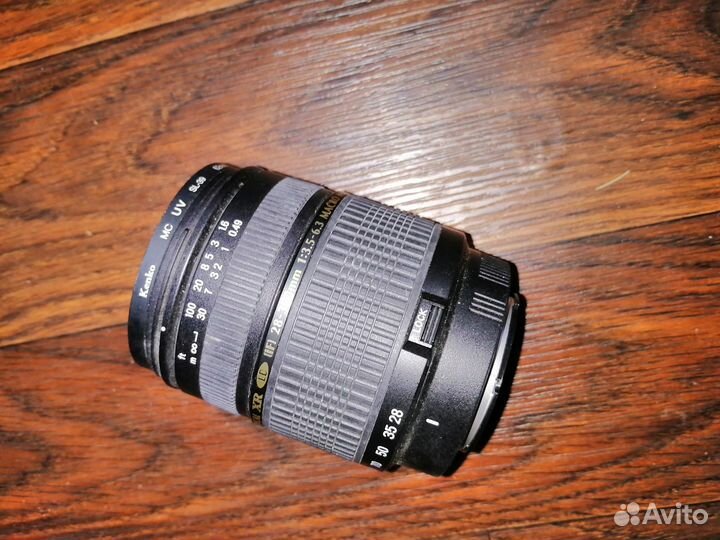 Tamron 28-300 mm3. 5 - 6.3 minolta AF. Sony a