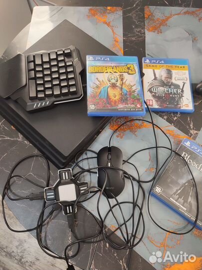 Ps 4 pro 2 геймпада