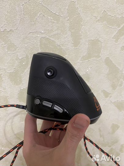 Вертикальная игровая мышь Canyon CND-SGM14RGB