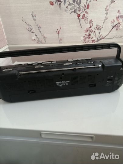 Кассетный магнитофон panasound