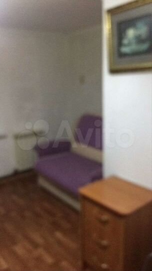 Комната 12 м² в 3-к., 1/2 эт.