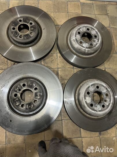 Тормозные диски и колодки