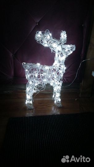 Новогодний олень