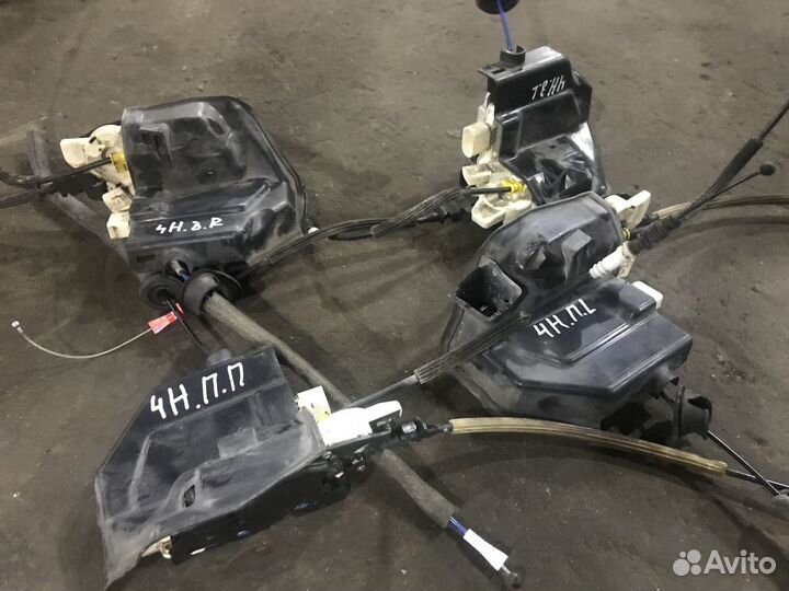 Замок двери под доводчик 4h1837015 Audi A8 4H 2018