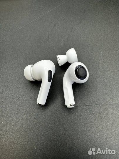 Apple AirPods Pro 2