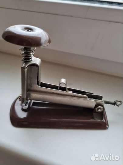 Степлер канцелярский СССР kvele riga 1950 винтаж