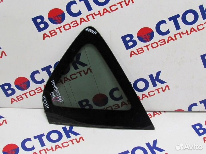 Стекло собачника Зад Право mazda axela BK5P