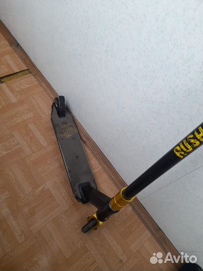 Трюковой самокат