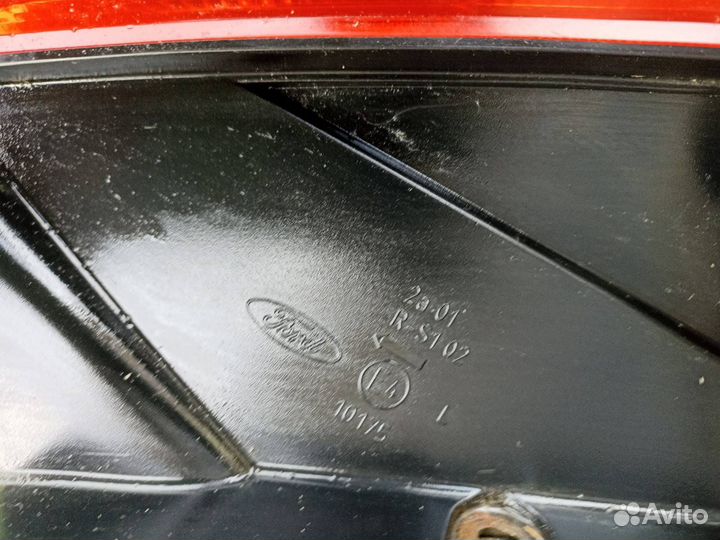 Фонарь задний левый Ford Focus 2 хетчбек 5дв. 1.6