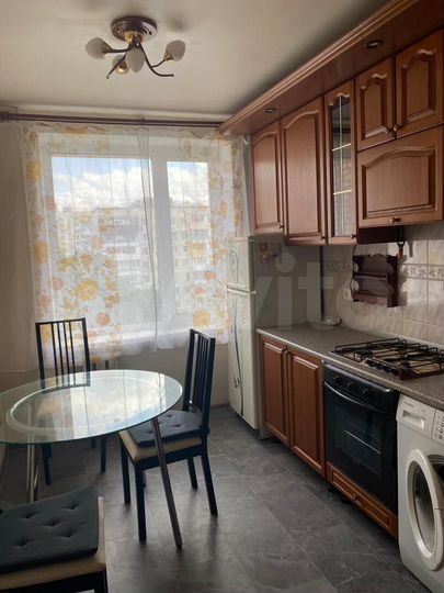 2-к. квартира, 48 м², 8/9 эт.