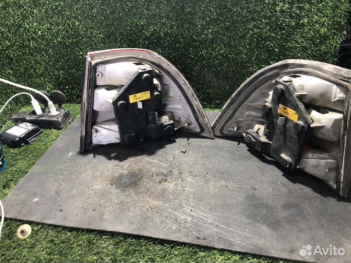 Задние фары Opel vectra b