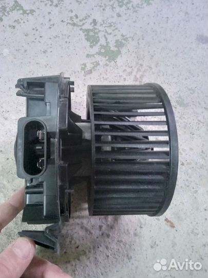 Моторчик печки на nissan
