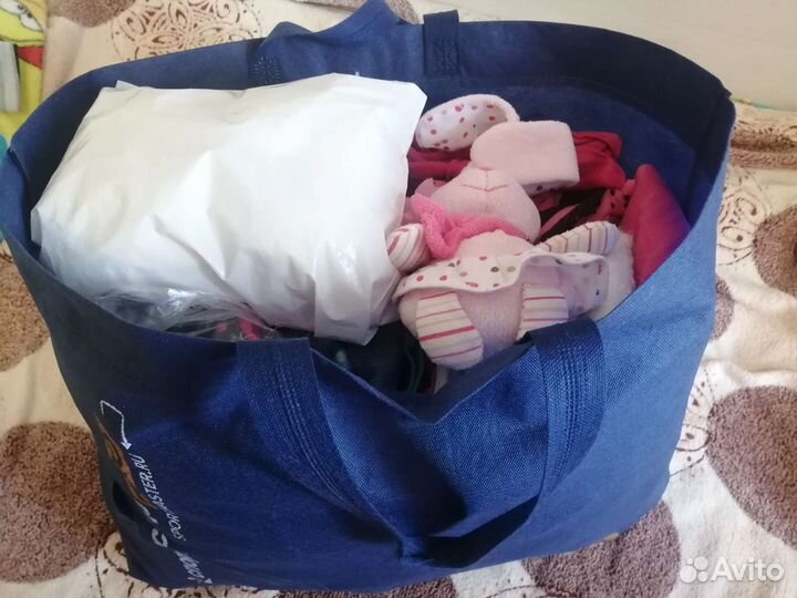 Одежда для девочки 98-104, обувь 23-24