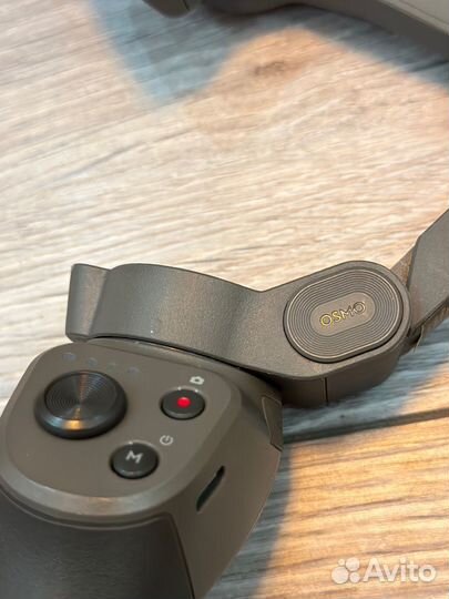 Стабилизатор DJI osmo Mobile 3