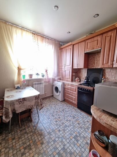 3-к. квартира, 61 м², 2/3 эт.