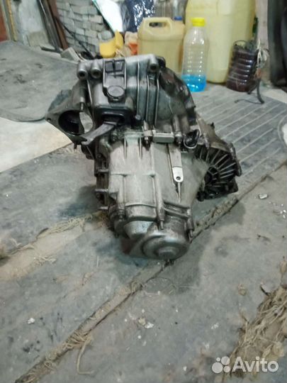 Блок. кпп, коленвал, поршня