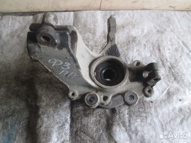 Кулак передний левый правый форд фокус 3 Ford