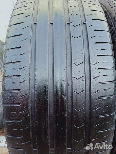 Continental ContiPremiumContact 5 225/60 R17