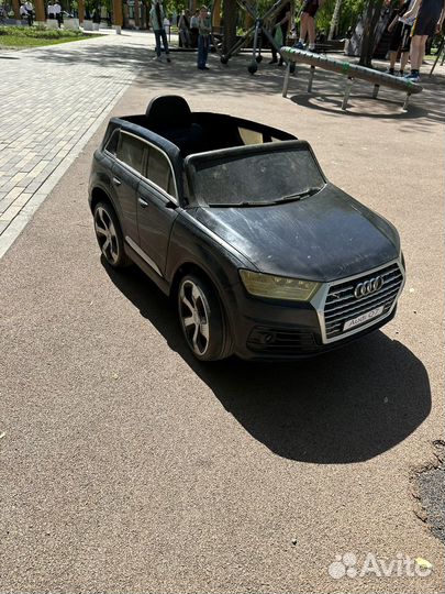 Детский электромобиль бу