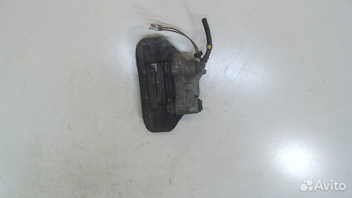 Суппорт Peugeot 306, 1995