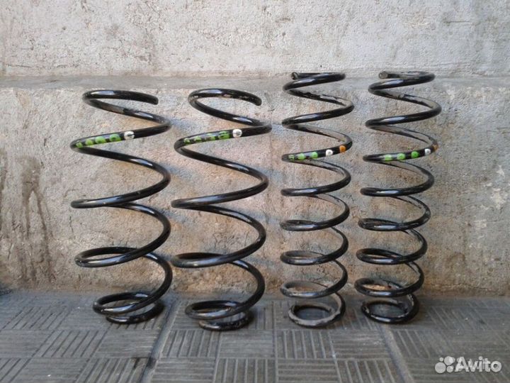 Комплект оригинальных пружин volkswagen polo