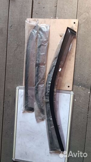 Продам ветровики тойота корона премио 96-98 новые