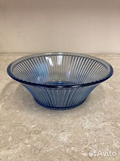 Изделия из цветного стекла