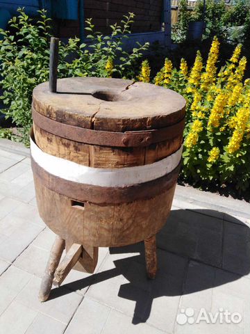 Жернова старинные