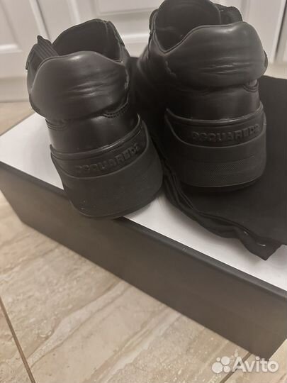 Кроссовки dsquared2