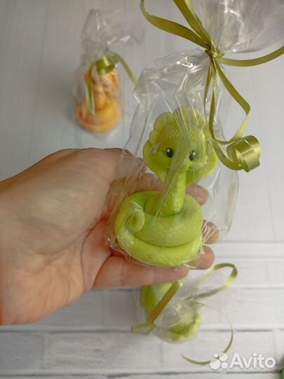 Новогодний подарок мыло ручной работы. Змея