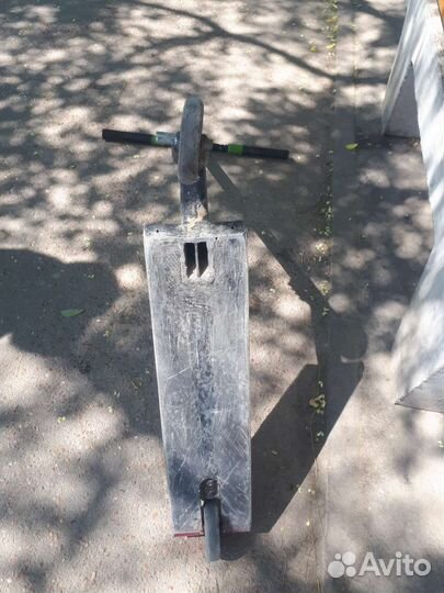 Трюковой самокат