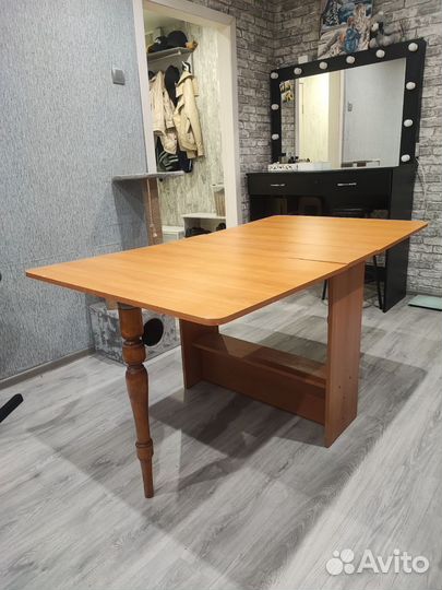 Стол книжка раскладной