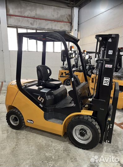 Вилочный погрузчик UN Forklift FD25, 2024