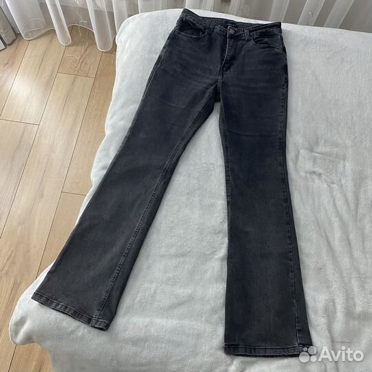 Джинсы клеш zarina