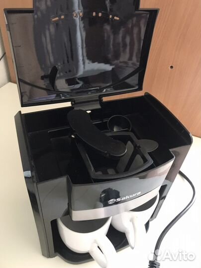 Кофеварка капельного типа sakura SA-6110BK Black