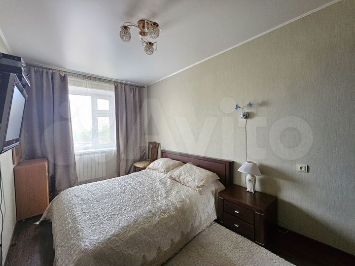 3-к. квартира, 70,4 м², 2/5 эт.