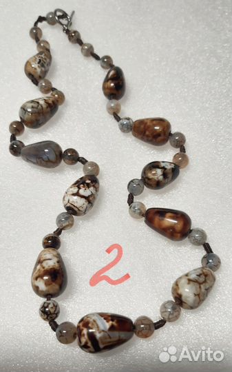 Бусы из агата