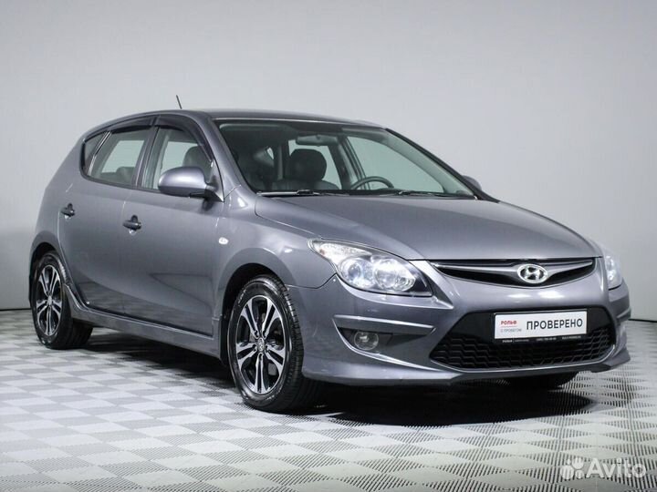 Hyundai i30, 2010